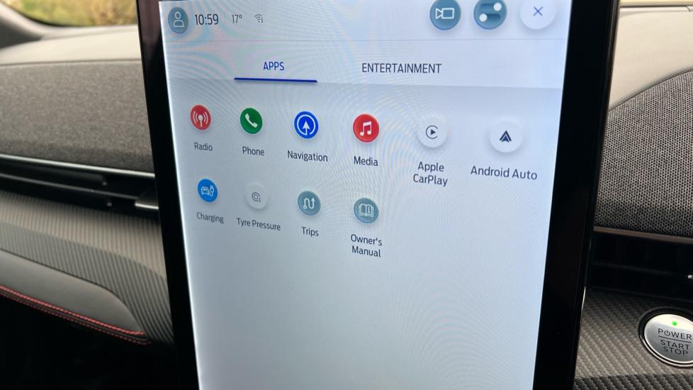 Apple Car Play & Android Auto