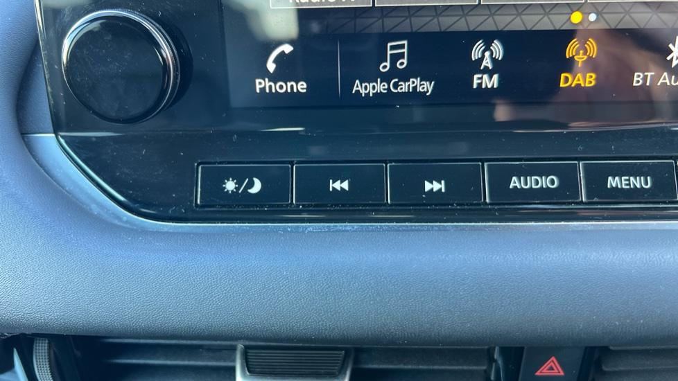 Apple Car Play