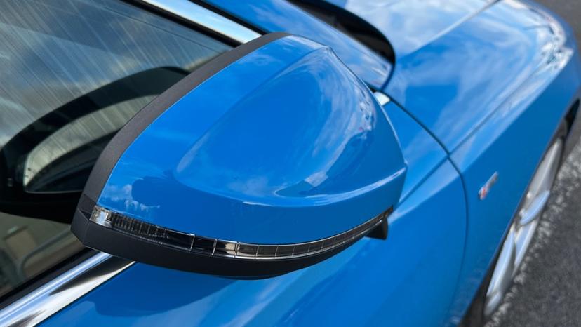 Power Folding Mirrors