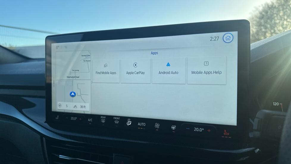 Apple Car Play & Android Auto