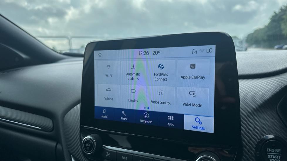 Apple Car Play & Android Auto