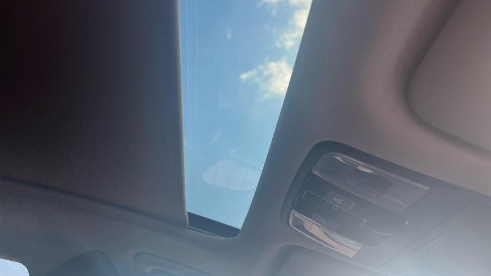 Panoramic Roof