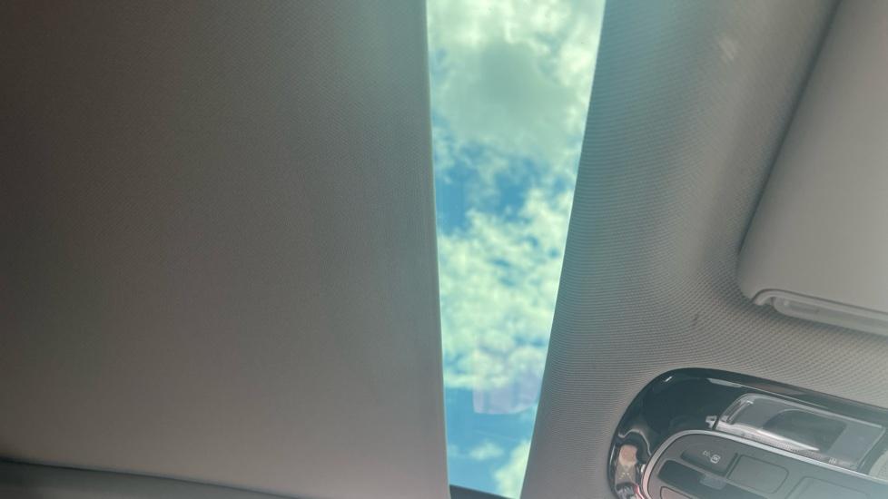 Panoramic Roof