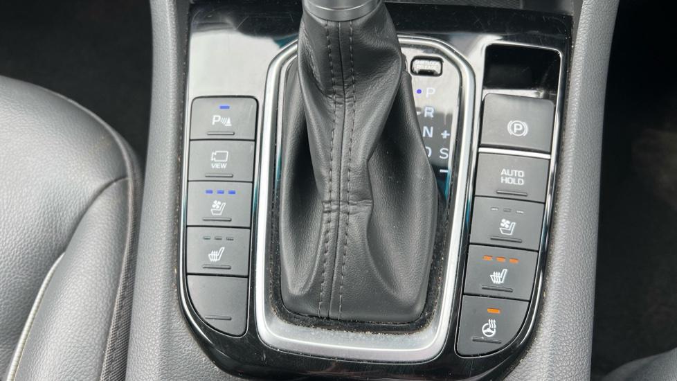 Heated/Cooled Seat, Heated Steering Wheel