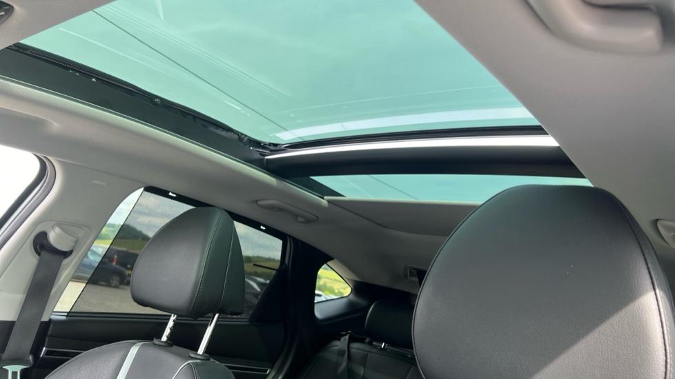 Panoramic Roof