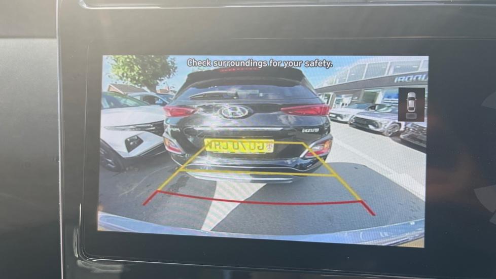 Reversing camera 