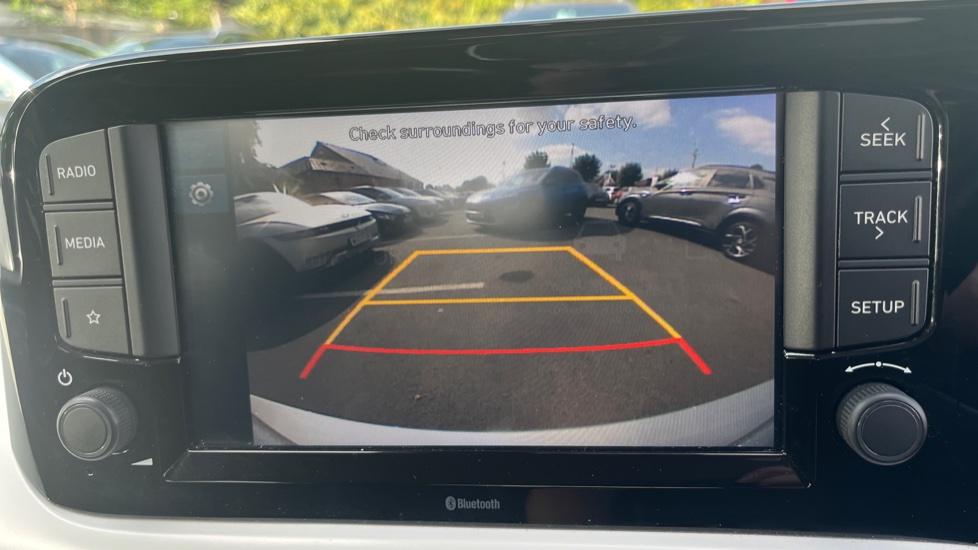 Reversing camera 