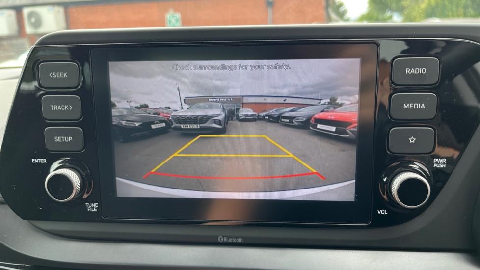 Reversing camera 