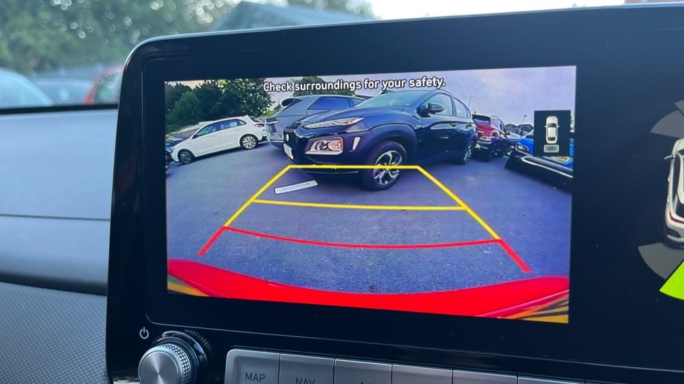 Reversing camera 