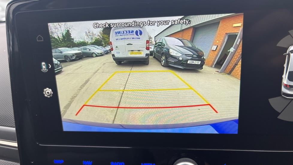 Reversing camera 