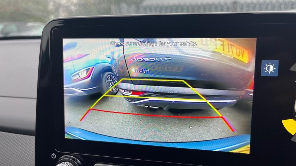 Reversing camera 