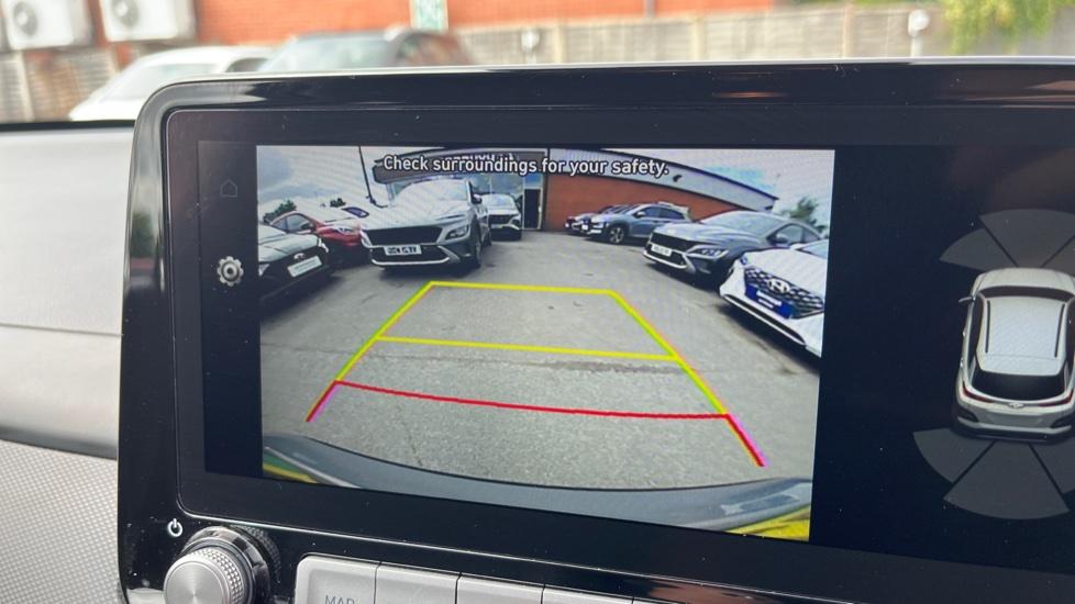 Reversing camera 