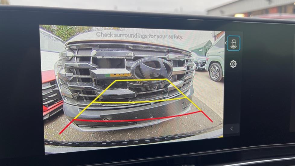 Reversing camera 