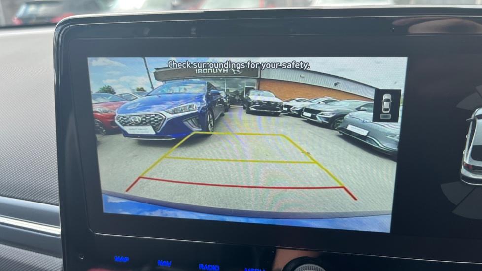 Reversing camera 