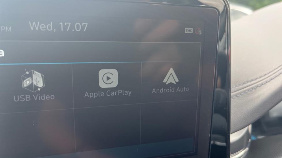 Apple Car Play