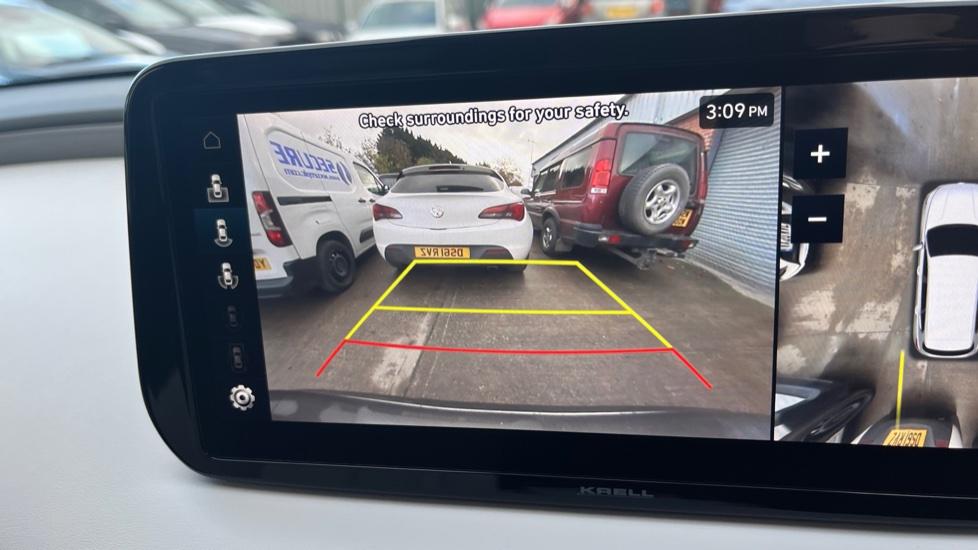 Reversing camera 