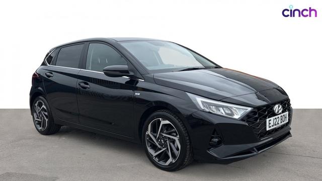 Used 2022 BLACK Hyundai i20 1.0T GDi 48V MHD Premium 5dr DCT, 21,679 ...