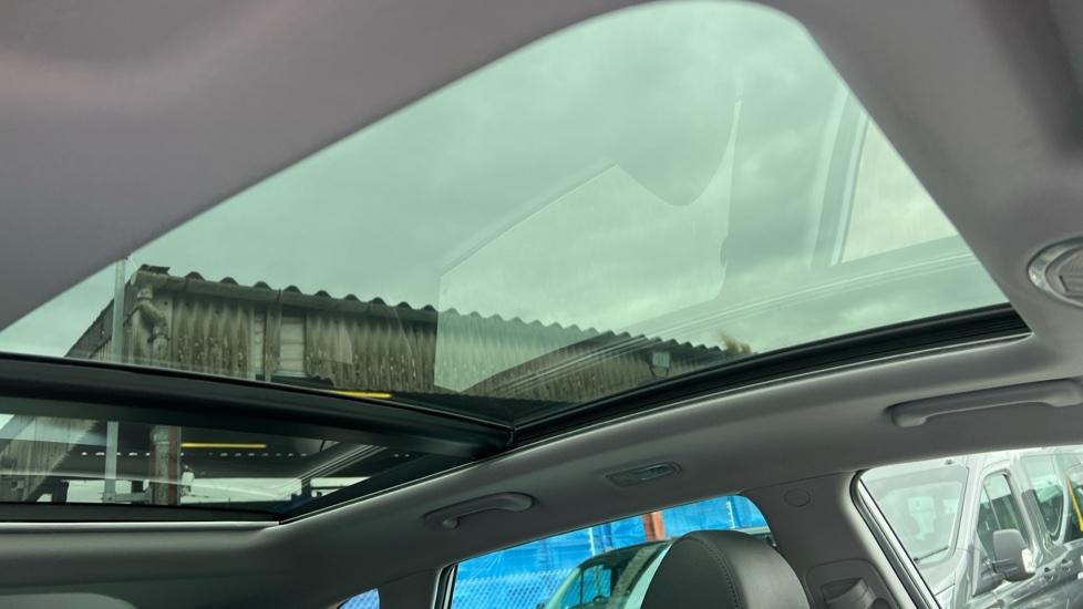 Panoramic Roof