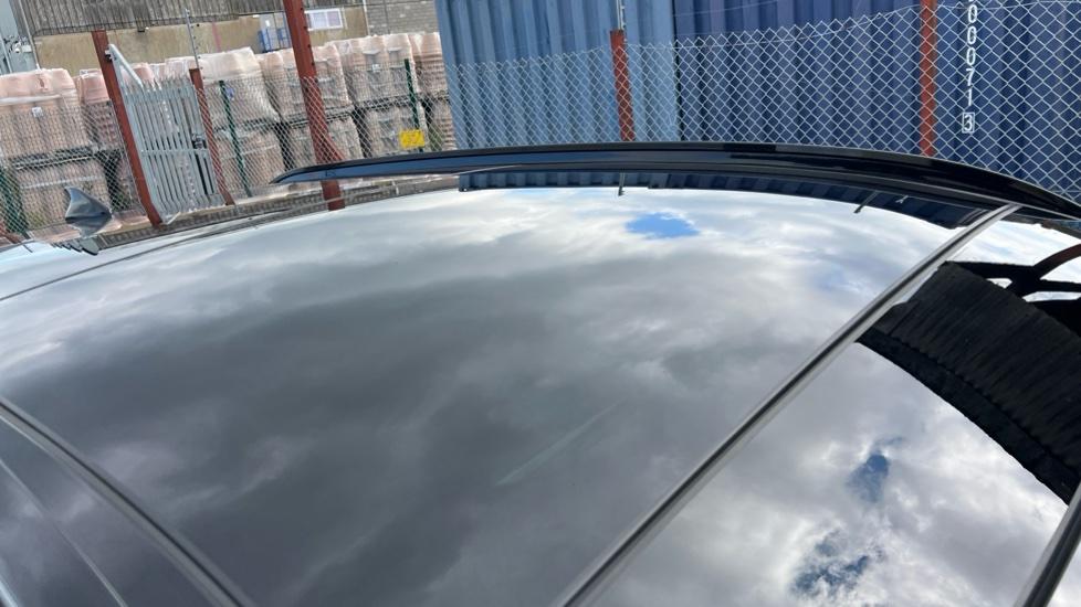 Panoramic Roof