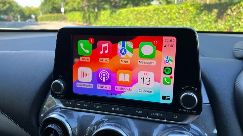 Apple Car Play