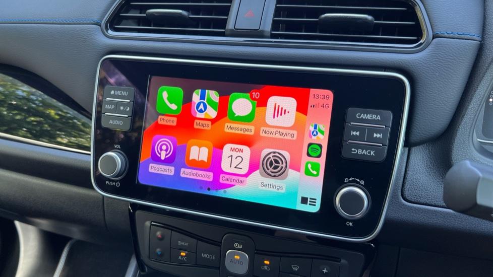 Apple Car Play