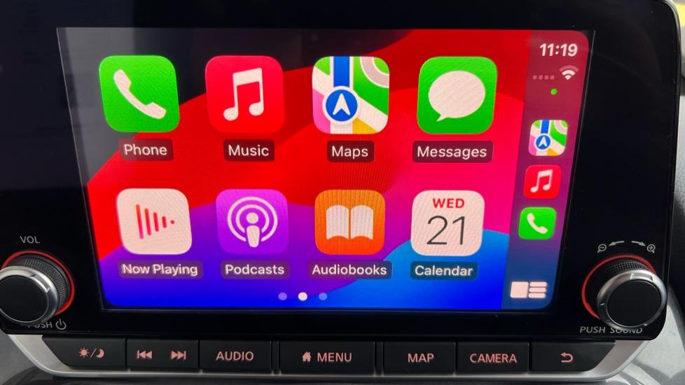 Apple Car Play