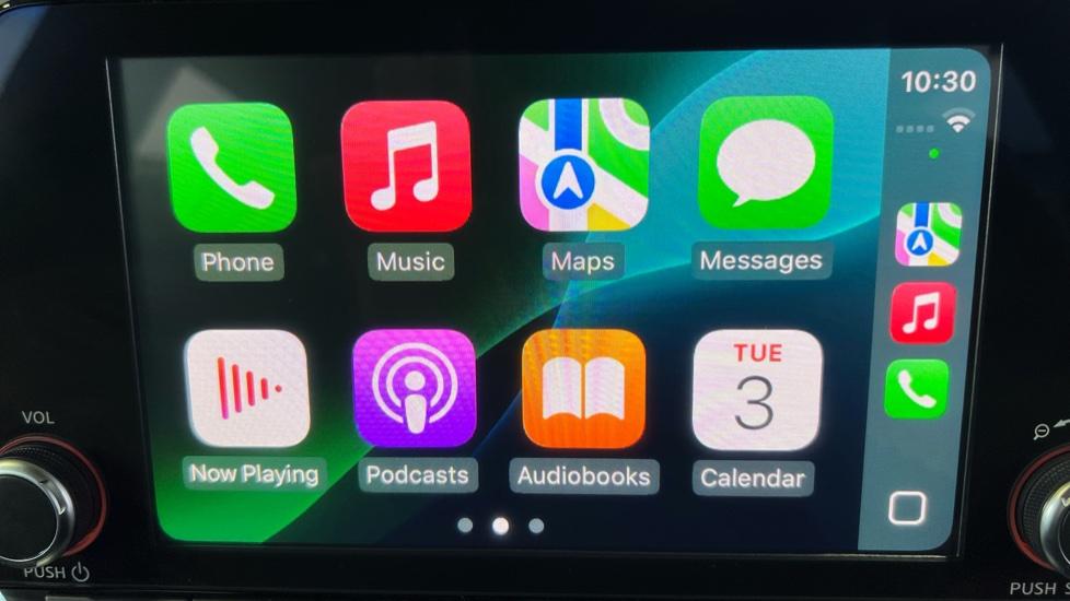 Apple Car Play