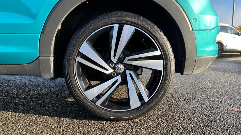 18” Alloy Wheels 