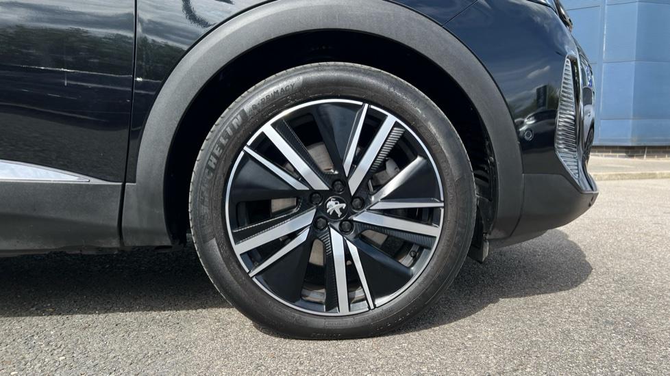 19” Alloy Wheels 