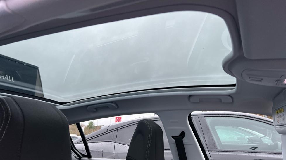 Panoramic Roof 