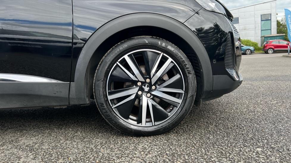 19” Alloy Wheels 