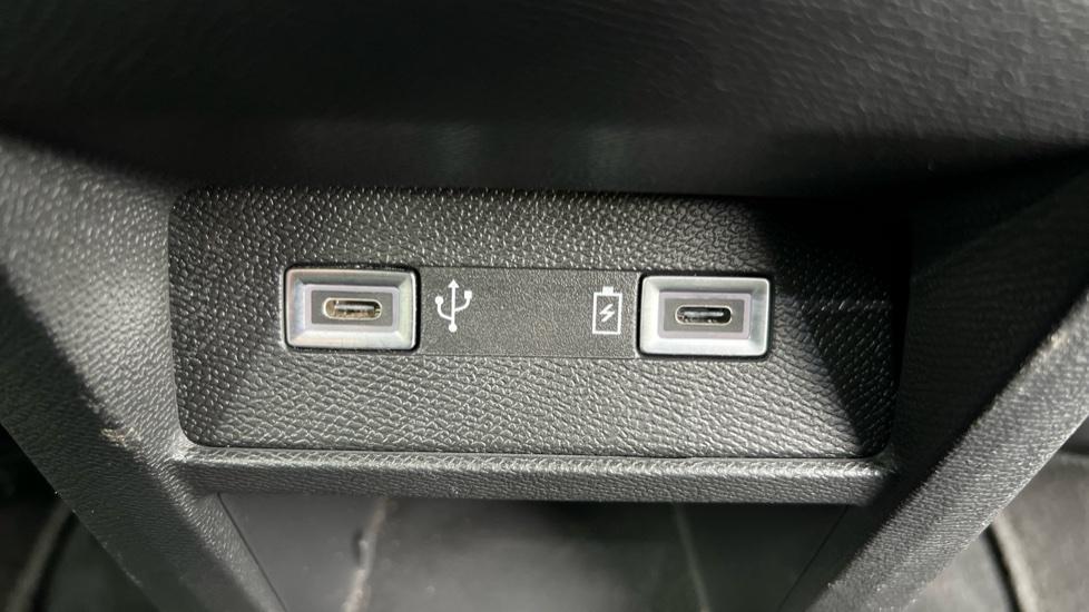 X2 USB-C connections 