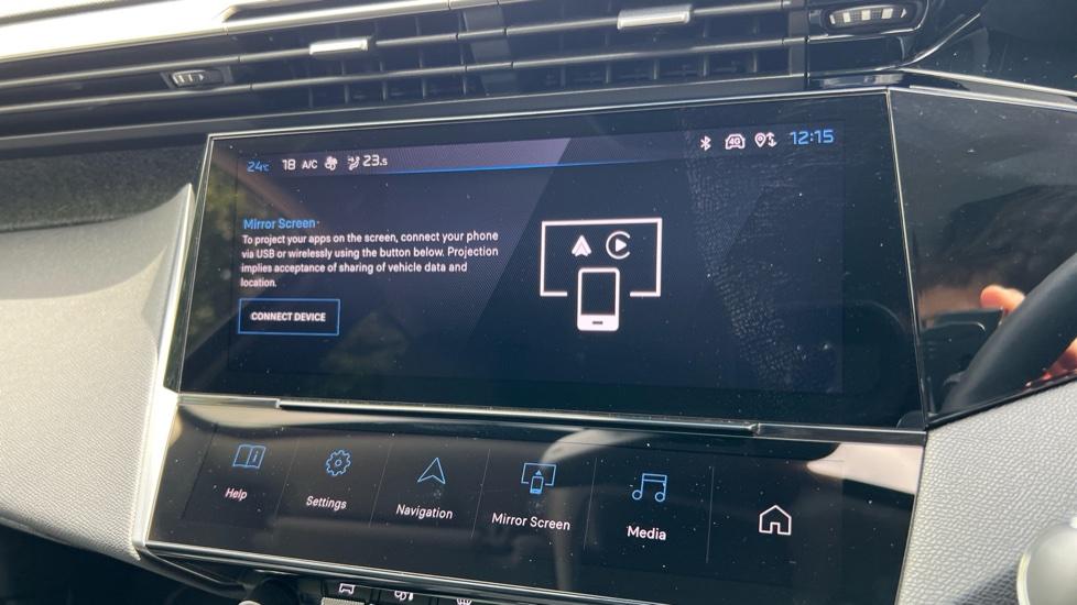 Apple CarPlay/Android Auto