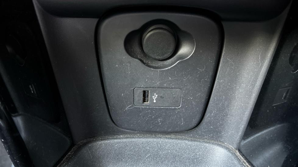 USB PORT