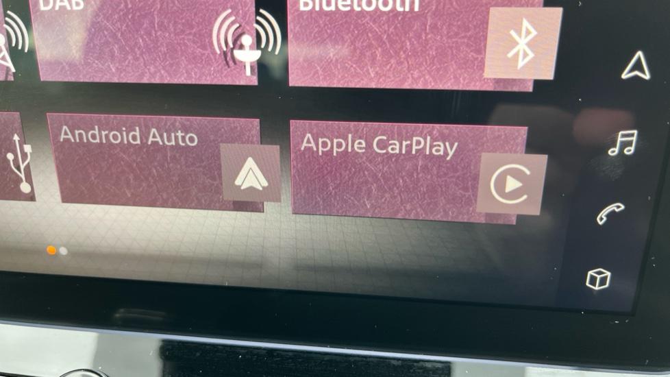 Apple Car Play