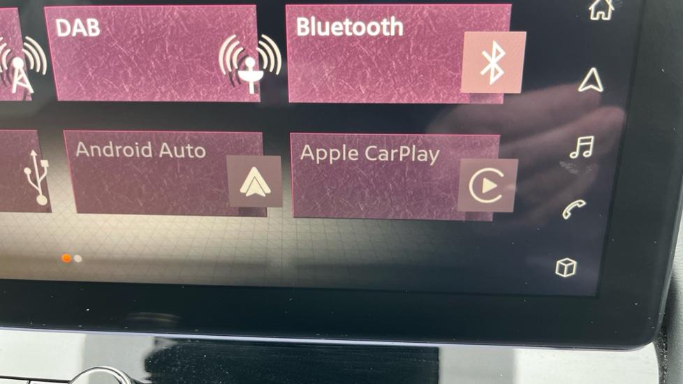 Apple Car Play