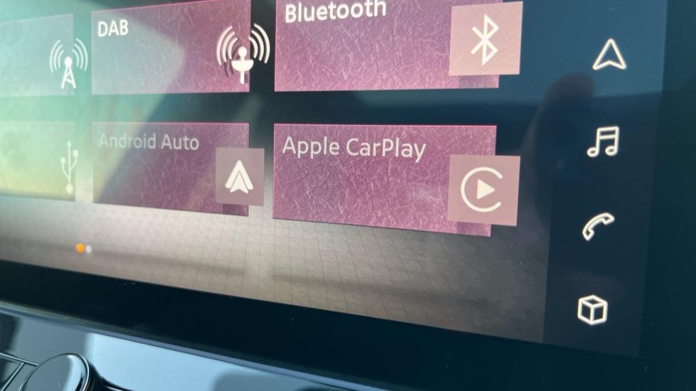 Apple Car Play