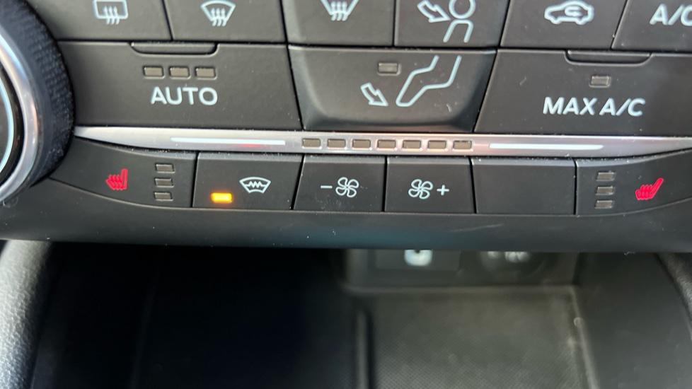 Electric Heated Windscreen