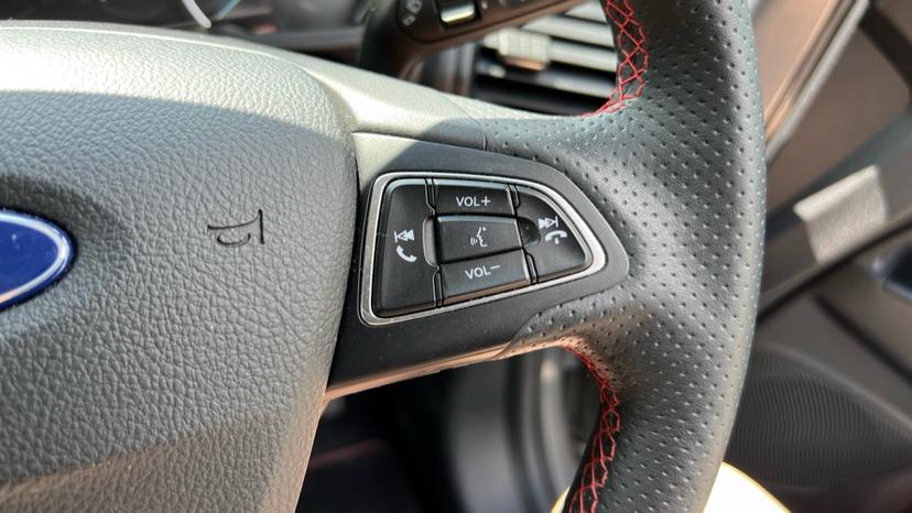 steering wheel controls 