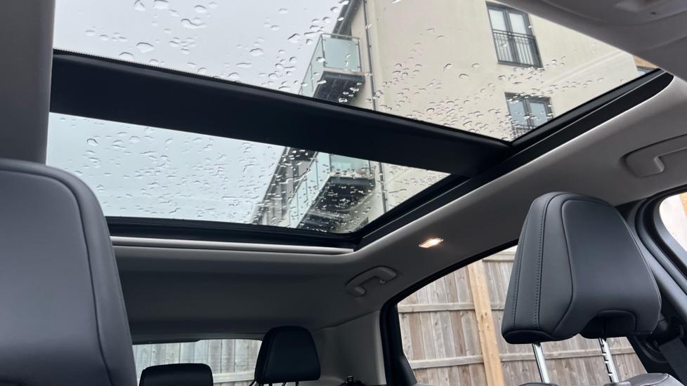 Panoramic Roof