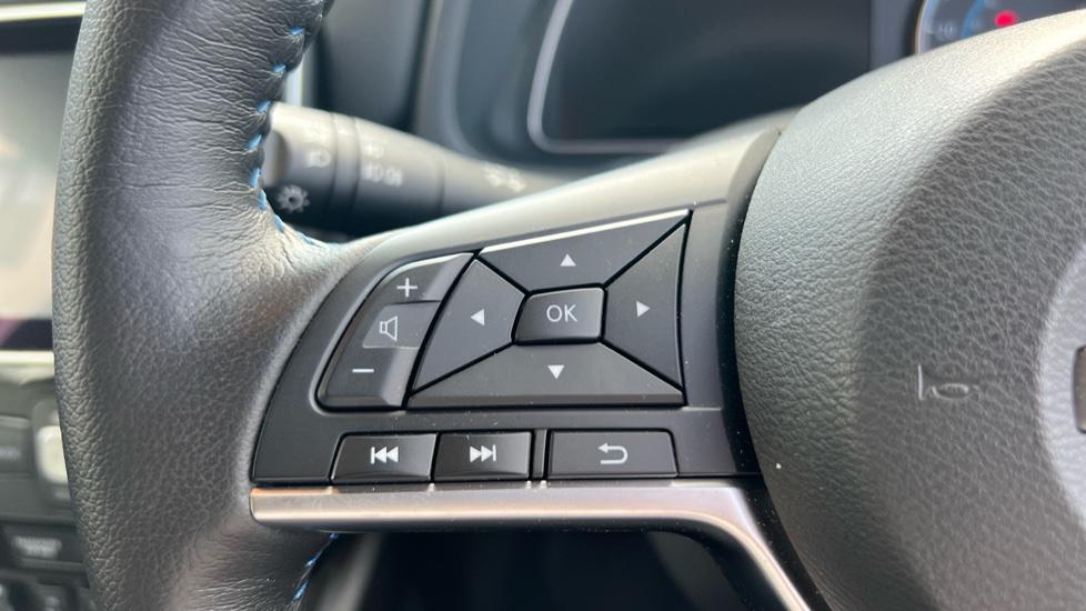 steering wheel controls 