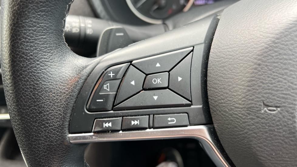 steering wheel controls 