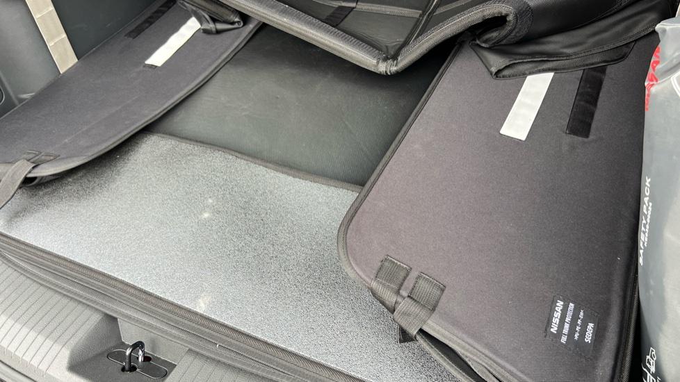 Nissan Full Trunk Protection 