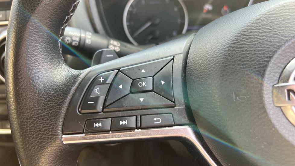 steering wheel controls 