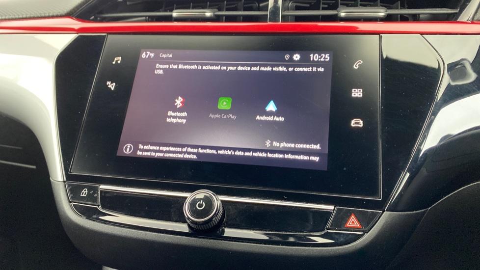 Apple Car Play & Android Auto