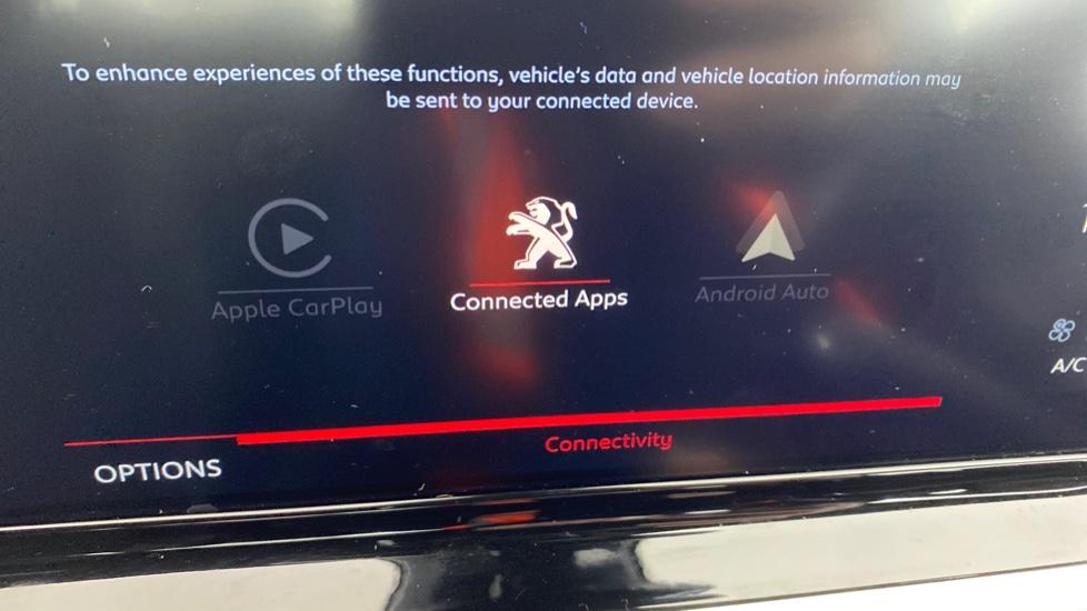 Apple Car Play & Android Auto