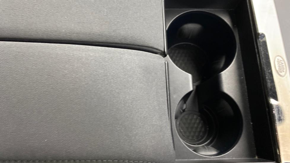 Rear Armrest/ Cup Holder