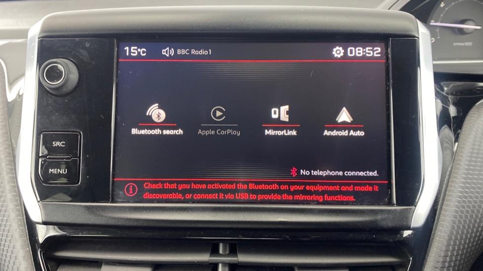 Apple Car Play & Android Auto