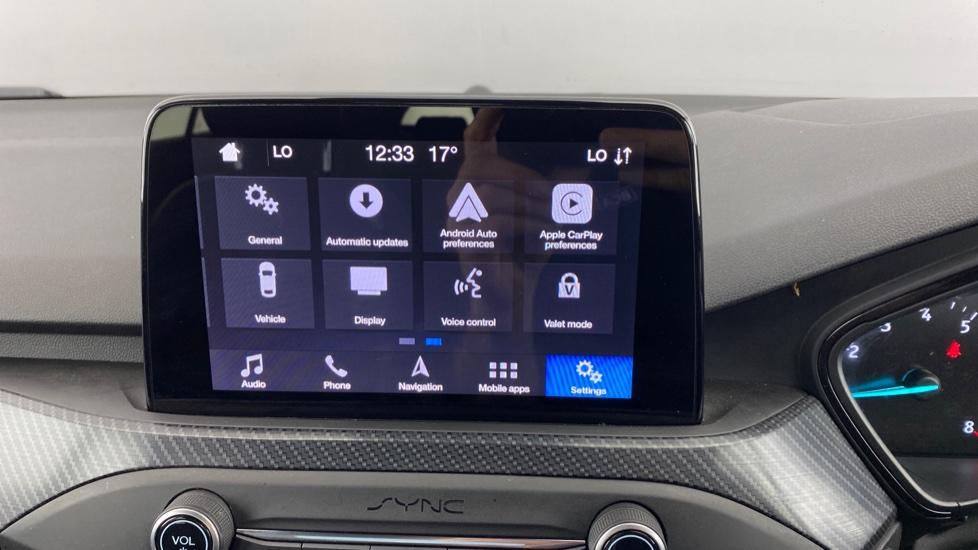 Apple Car Play & Android Auto