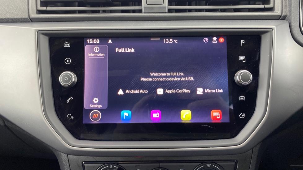 Apple Car Play & Android Auto